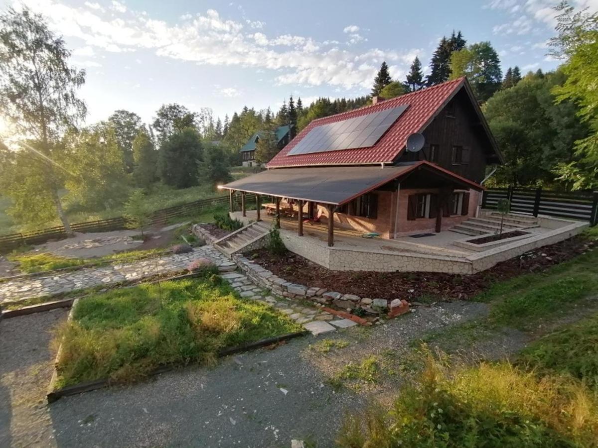 Chata Nad Dzika Orlica Z Jacuzzi Poniatow Exteriér fotografie