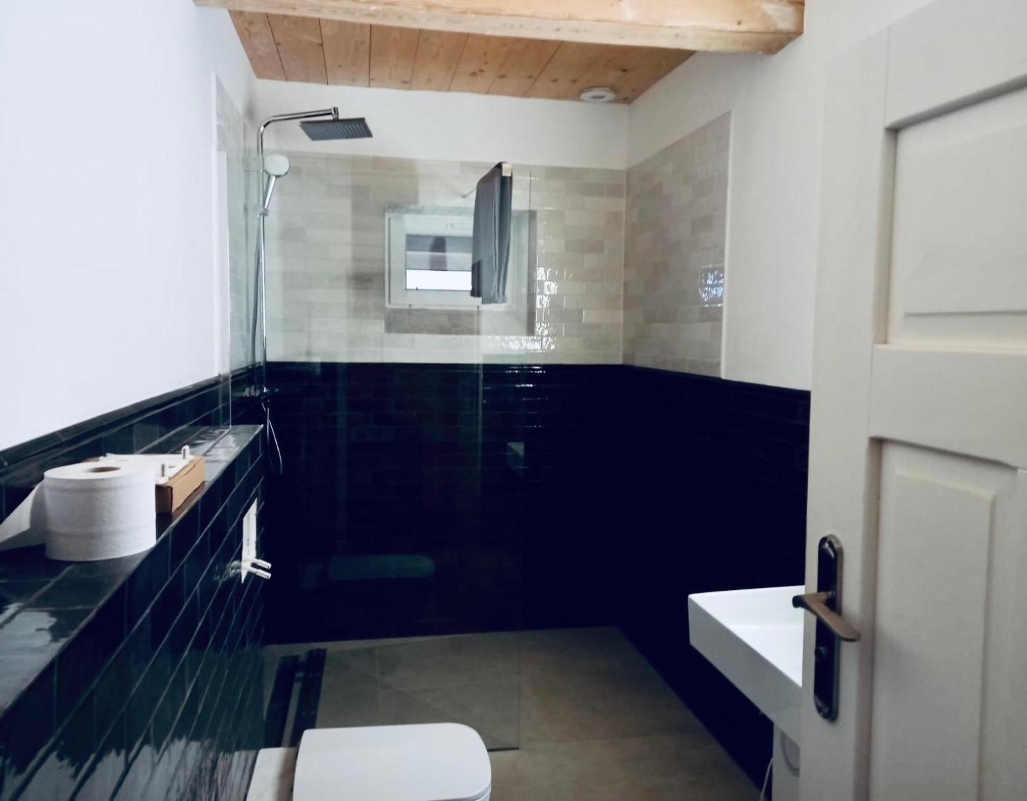 Chata Nad Dzika Orlica Z Jacuzzi Poniatow Exteriér fotografie
