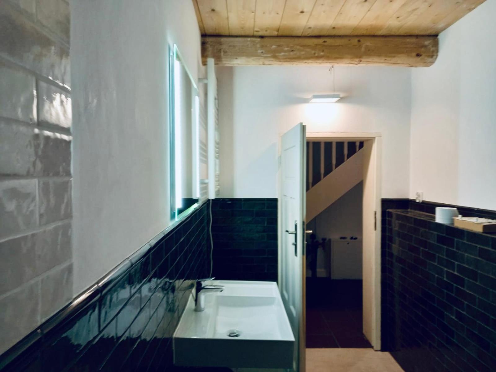 Chata Nad Dzika Orlica Z Jacuzzi Poniatow Exteriér fotografie